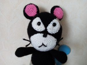 broderie visage Panther Lily