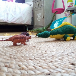 dinosaure crochet Stan le sténosaure avec ses amis